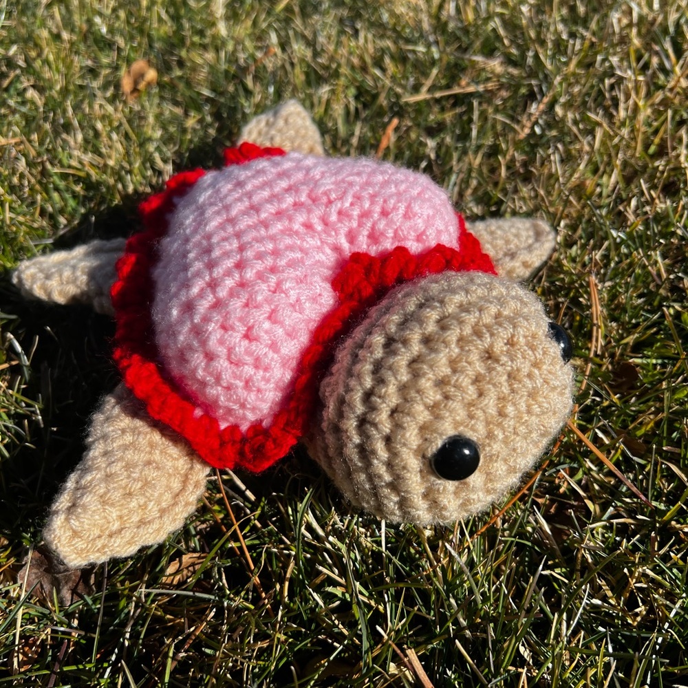 Hand Crocheted Valentine’s Day Sea Turtle Stuffed Animal Plushie! - Picture 9 of 16